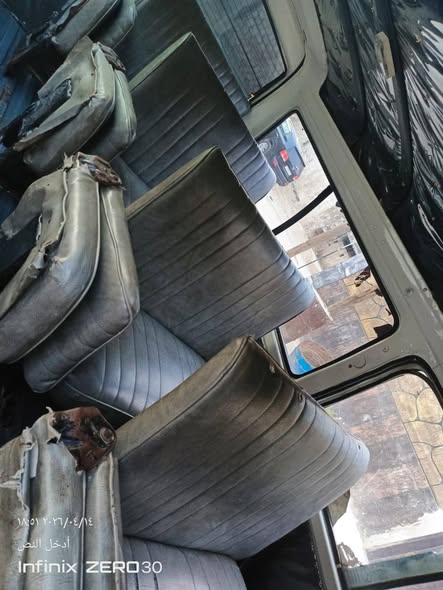 مازدا 14 راكب 1997 - صورة 5