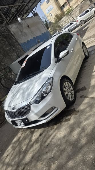 كيا كيه 3 2013 - صورة 1