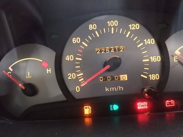 هونداي سانترو 2004 - صورة 4