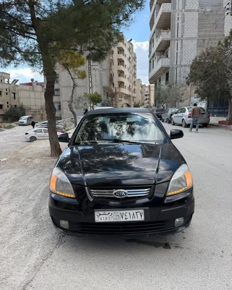 كيا ريو 2008 - صورة 1