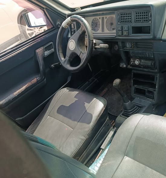 سكودا Pickup 1995 - صورة 4