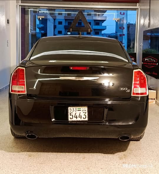 كرايسلر 300 2013 - صورة 2