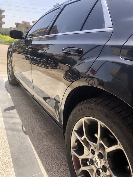 كرايسلر 300 2013 - صورة 3