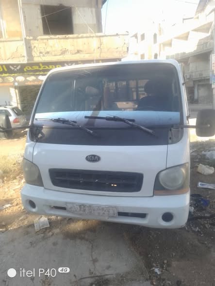 كيا بونغو 2004 - صورة 3