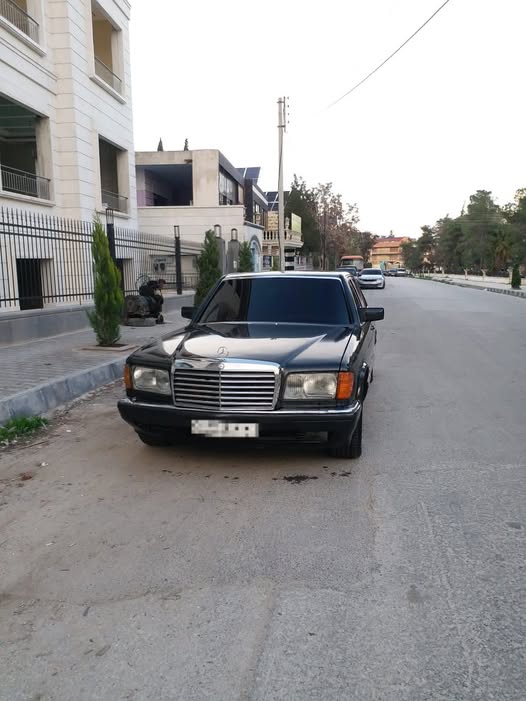 مرسيدس 560 1989