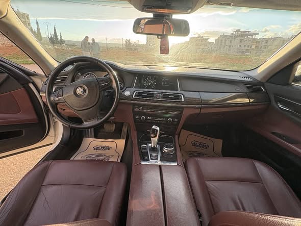 بي إم دبليو 730LI 2014 - صورة 3