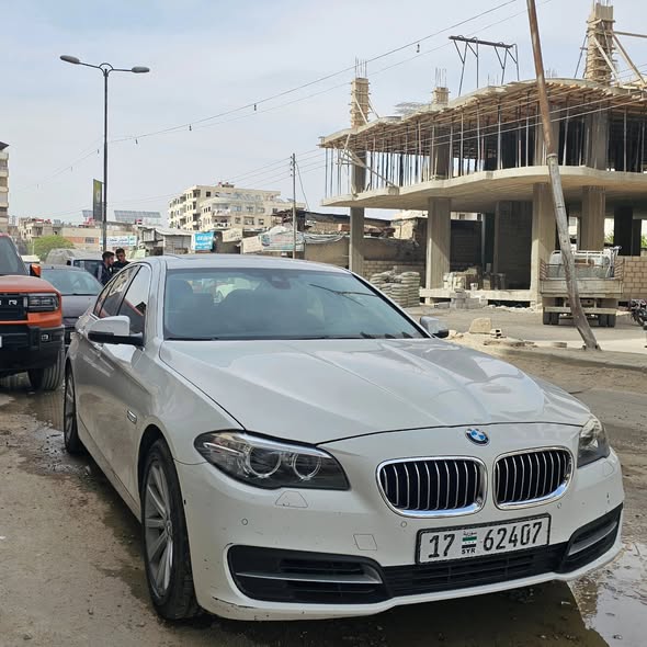 بي إم دبليو 528i 2014 - صورة 3