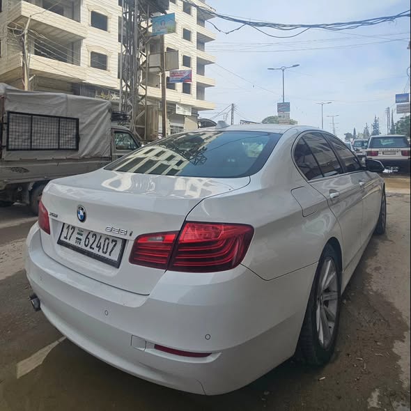 بي إم دبليو 528i 2014 - صورة 4