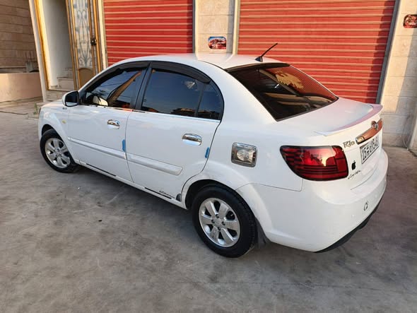 كيا ريو 2011 - صورة 4