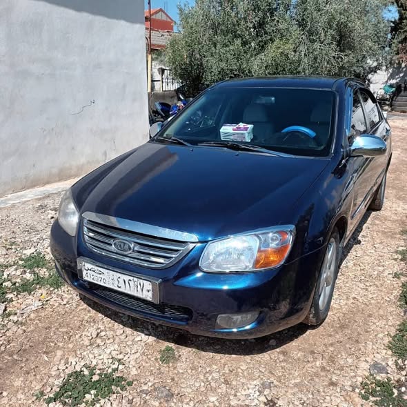 كيا سيراتو 2008 - صورة 5