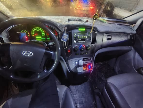 هيونداي اتش-1 2010 - صورة 3