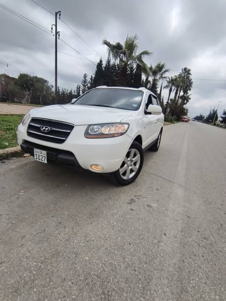 هيونداي سنتافيه 2009 - صورة 2