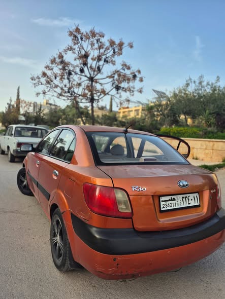 كيا ريو 2008 - صورة 3