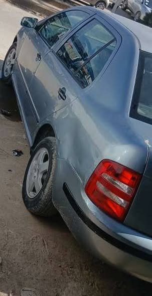 سكودا فابيا 2004 - صورة 2