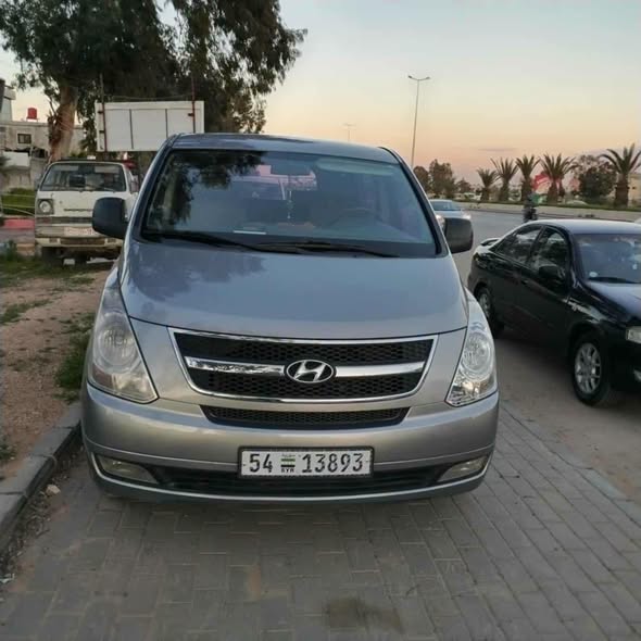 هيونداي H-1 2011 - صورة 2