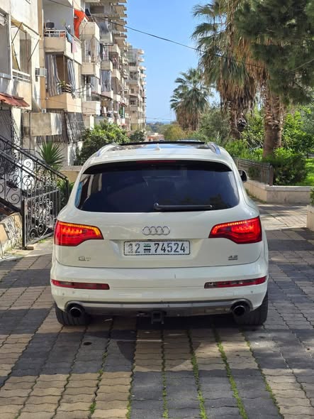 أودي Q7 2008 - صورة 4