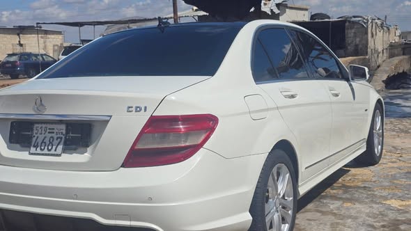 مرسيدس C220 2013 - صورة 3