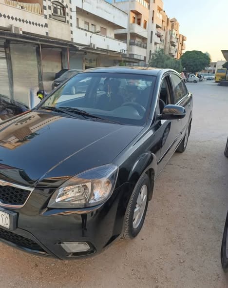 كيا ريو 2010 - صورة 3