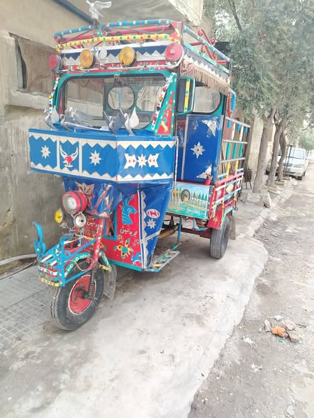 أخرى طرطورة 1986 - صورة 3