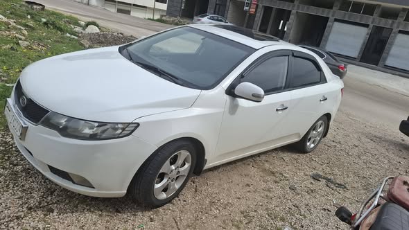 كيا سيراتو 2009 - صورة 3