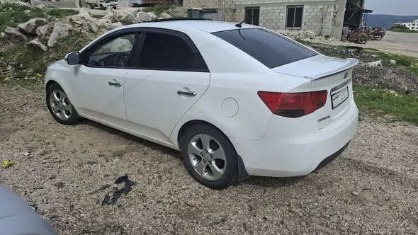 كيا سيراتو 2009 - صورة 4