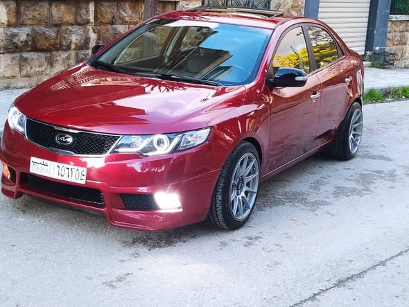 كيا فورتي 2010 - صورة 2