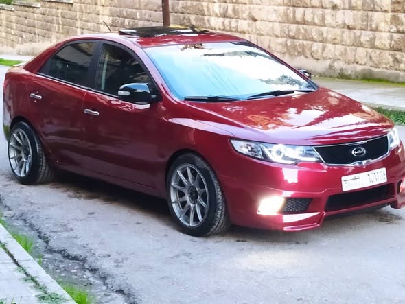 كيا فورتي 2010 - صورة 5