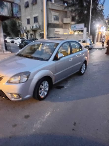 كيا ريو 2010 - صورة 3