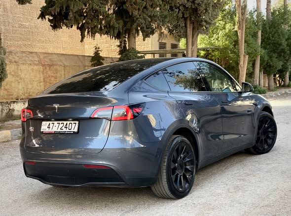 تيسلا موديل Y 2022 - صورة 2