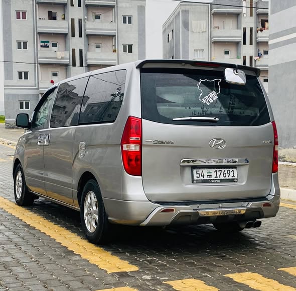 هيونداي اتش 1 2012 - صورة 2