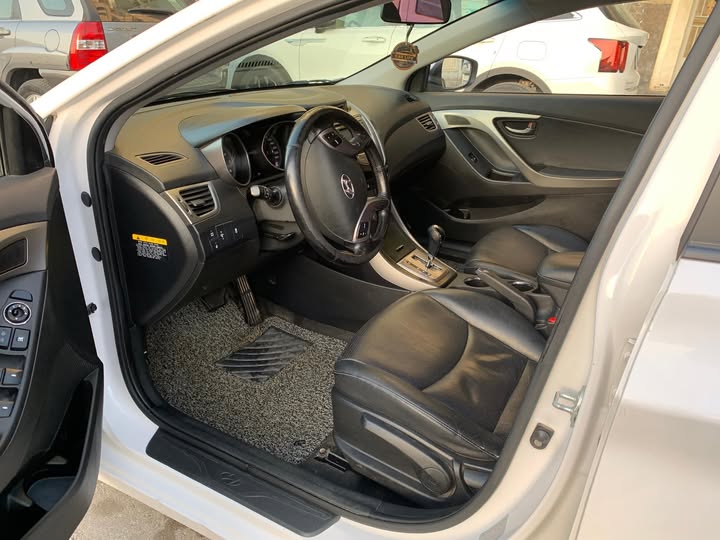 هيونداي النترا 2014