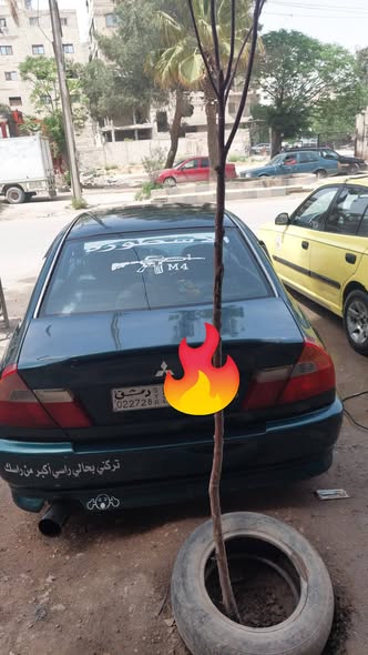 مستوبيشي لانسير 2000 - صورة 3