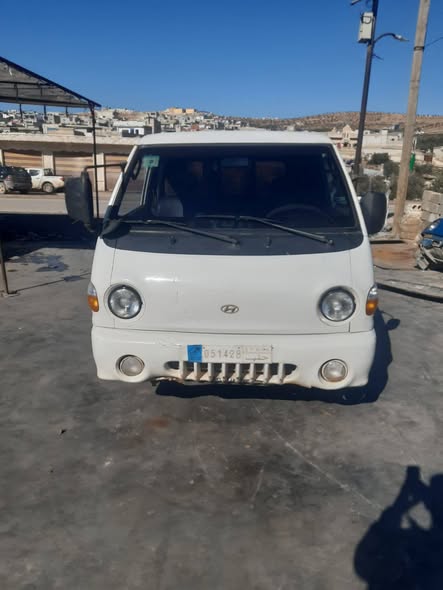 هونداي H100 2001 - صورة 3