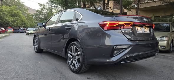 كيا سيراتو 2019 - صورة 2