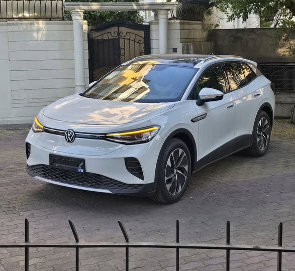 فولكسفاغن اي دي 4 2024 - صورة 1