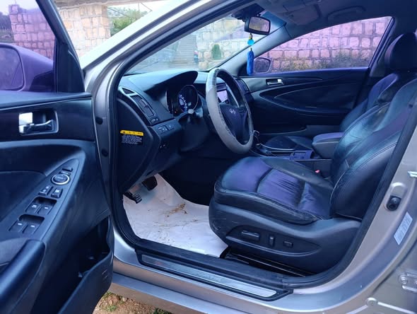 هيونداي سوناتا 2012 - صورة 1