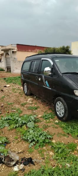 هيونداي H-1 2005 - صورة 3