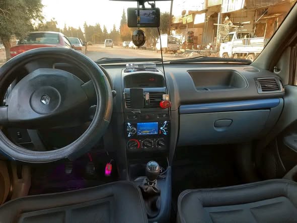 رينو كليو 2007 - صورة 3