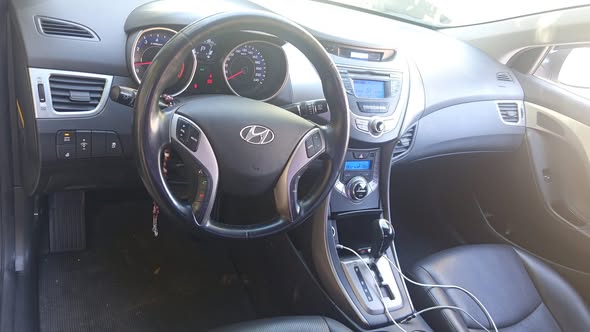 هيونداي افانتي 2013 - صورة 4