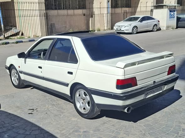 بيجو ٤٠٥ 1993 - صورة 5