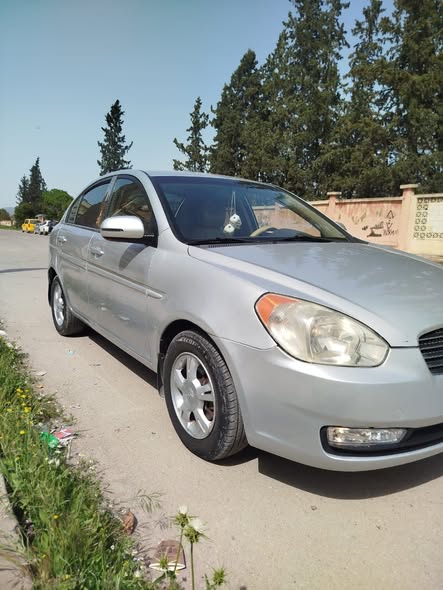 هيونداي فيرنا 2011 - صورة 3