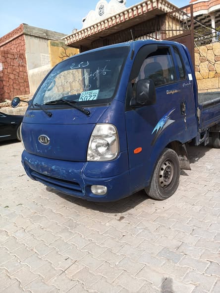 كيا بونغو 2006 - صورة 3