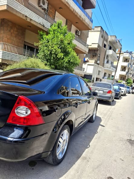 فورد فوكس 2007 - صورة 4