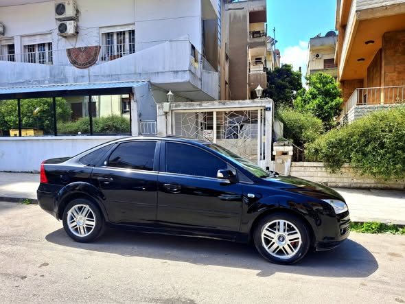 فورد فوكس 2007 - صورة 5