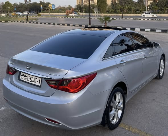 هونداي سوناتا 2011 - صورة 3