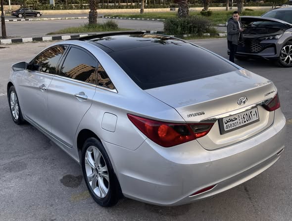 هونداي سوناتا 2011 - صورة 4