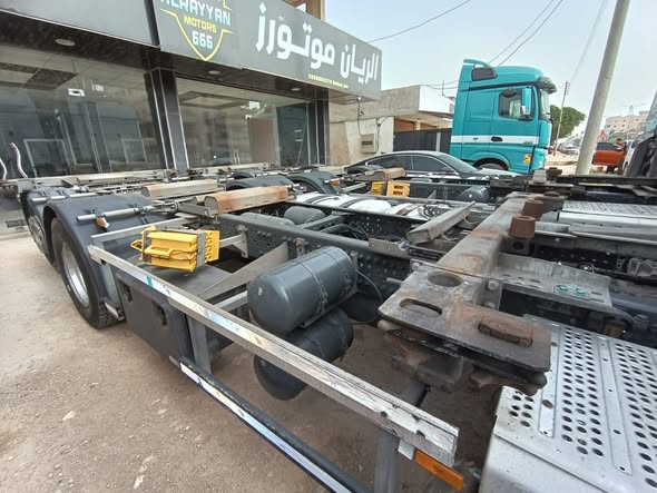 مرسيدس اكتورس 2542 2017 - صورة 4