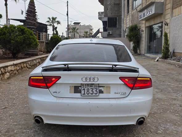 أودي A7 2014 - صورة 3