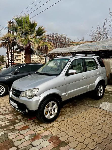 زوتاي نوماد 2009 - صورة 2