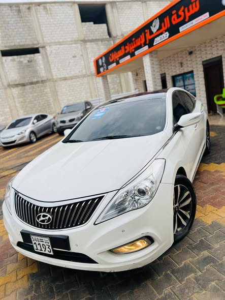 هيونداي ازيرا 2011 - صورة 4